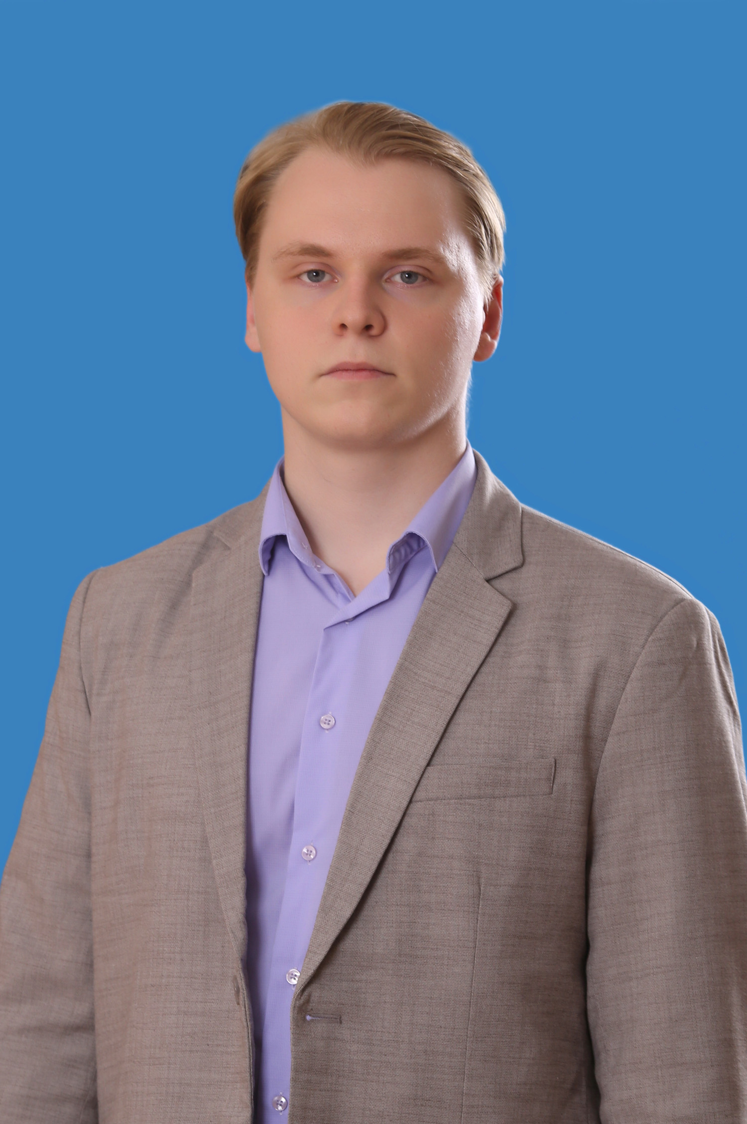 Давыдов Денис Сергеевич.